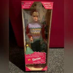 BARBIE SPECIAL EDITION TREE TRIMMING BARBIE Mattel #22967 1998 NRFB